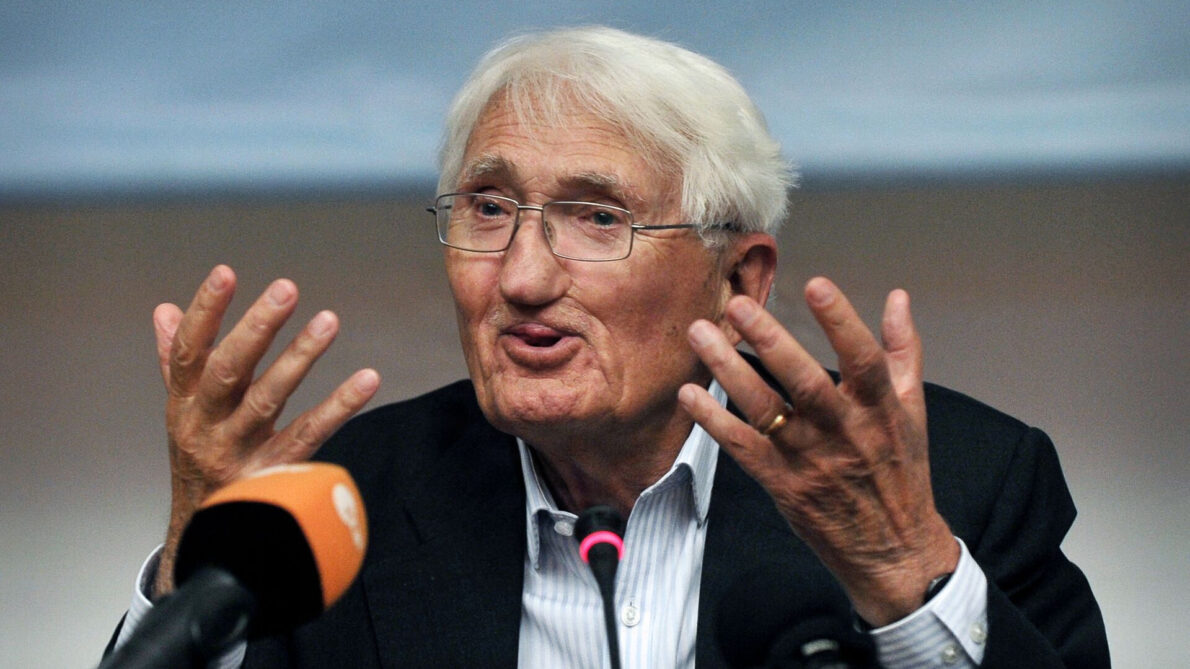 Jürgen Habermas speaks at a conference in Athens in 2013.